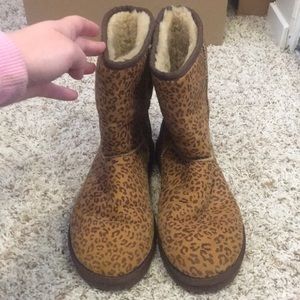 Leopard / Cheetah print Authentic Ugg Boots